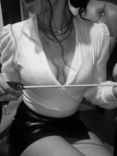 Photo of model @sarahphoeniixx