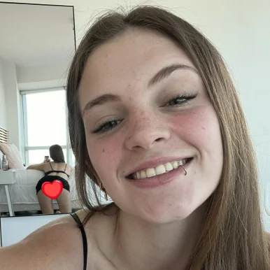 Photo of model @saravillah