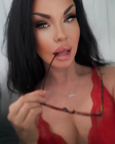 Photo of model @sariela