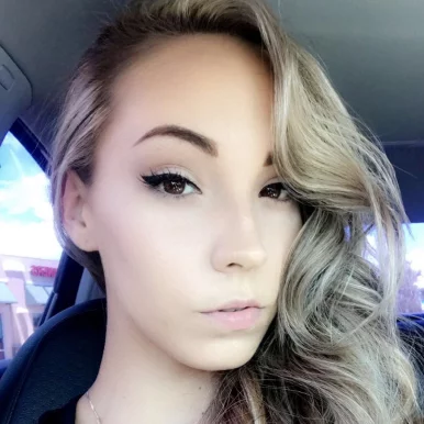 Photo of model @sashafoxxx