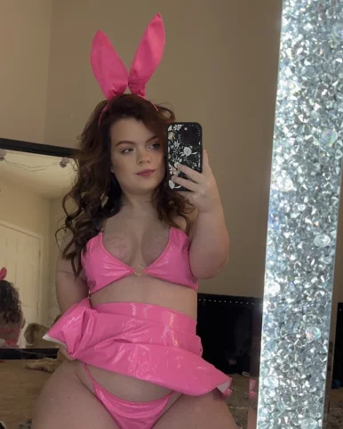 Photo of model @sassy.holly1