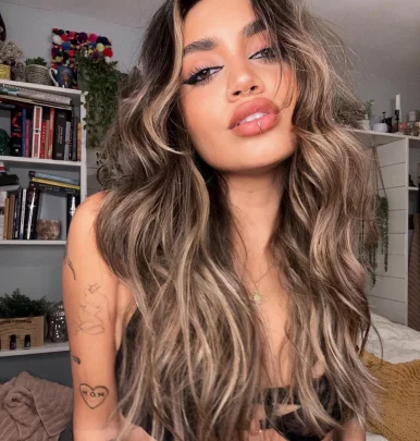 Photo of model @scarlettexmae