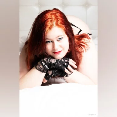 Photo of model @serayoursiren