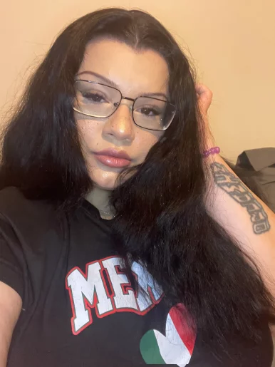 Photo of model @serenamamii