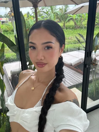 Photo of model @sexikitti3