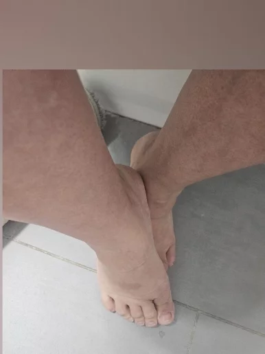 Photo of model @sexyline24