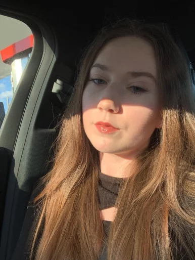 Photo of model @sexystell04