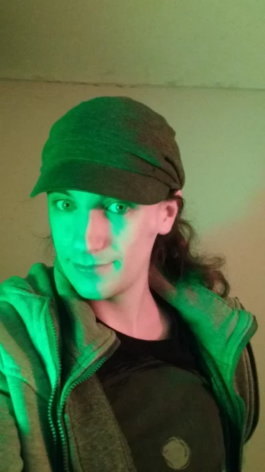 Photo of model @shapedlight