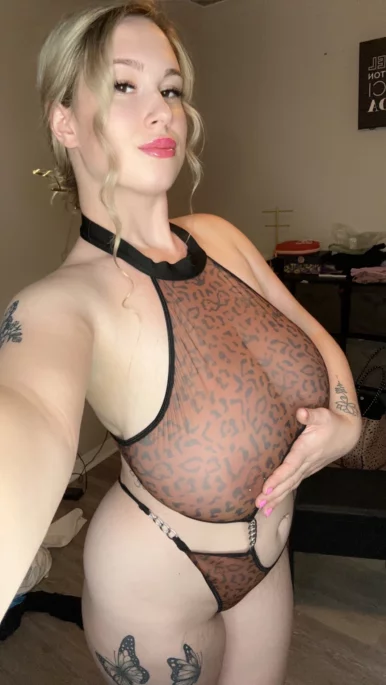 Photo of model @sharylxoxofree