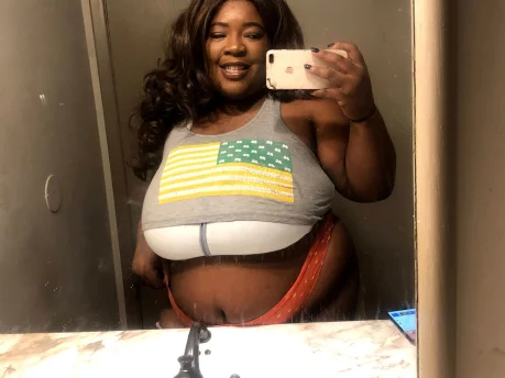 Photo of model @shaylanastyfree