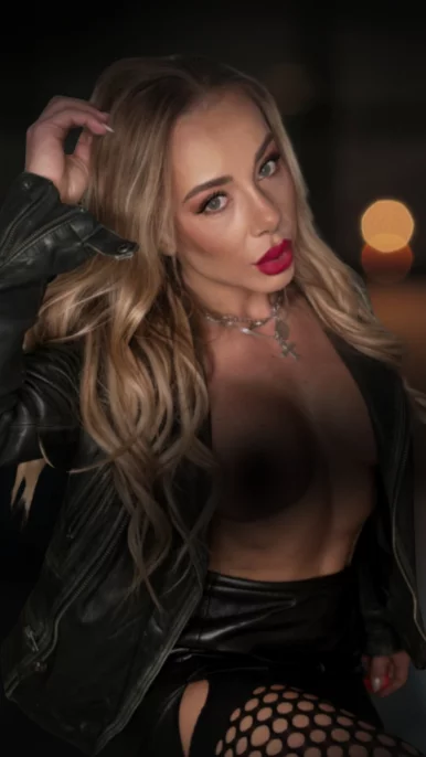 Photo of model @sherryfit