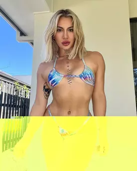 Photo of model @shortiii