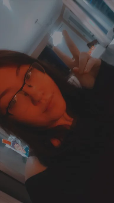 Photo of model @shxemxxns