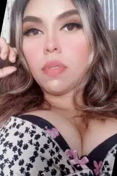 Photo of model @silvia_navarro