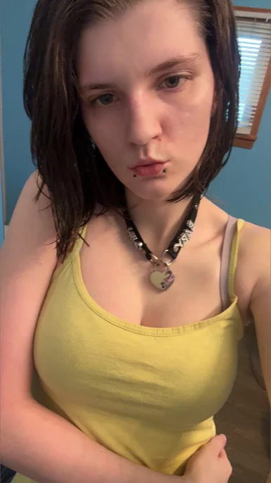 Photo of model @sinfulhaley