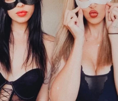 Photo of model @sinistersisters_of_soflo