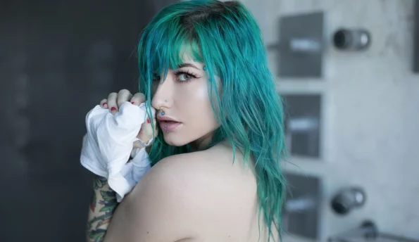 Photo of model @skellaborealis