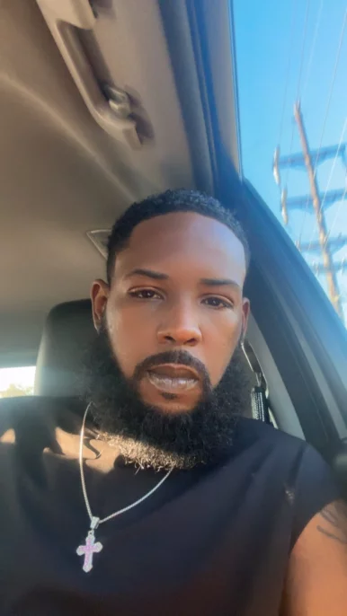 Photo of model @skrilladavilla