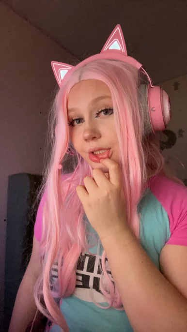 Photo of model @slvttyclover