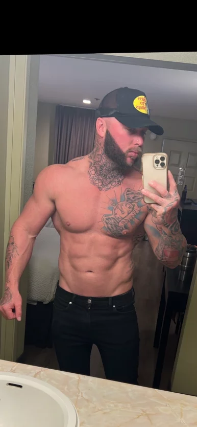 Photo of model @smittyy