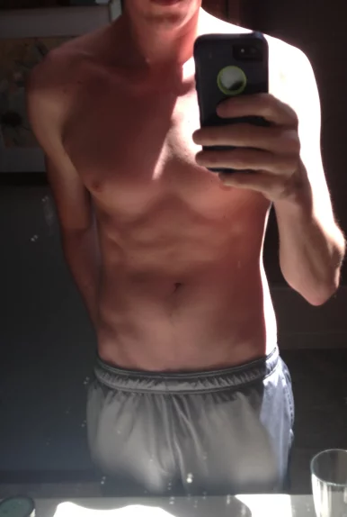 Photo of model @snowboardbro