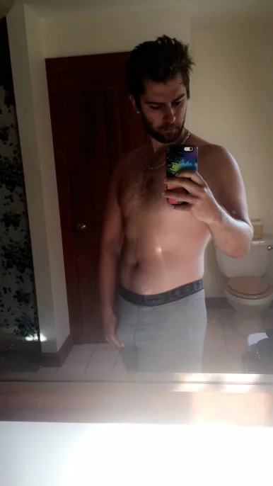 Photo of model @snowboarder95