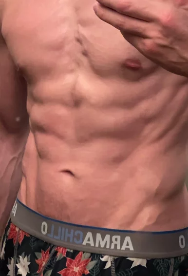 Photo of model @snowbum907