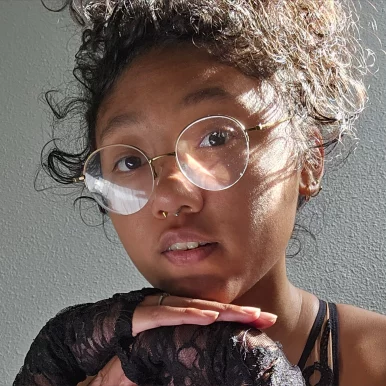 Photo of model @softbrownsugrr