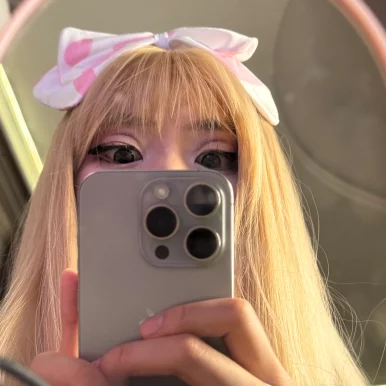 Photo of model @softcutedead