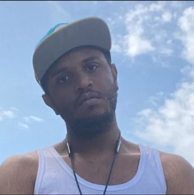 Photo of model @solothaharp01