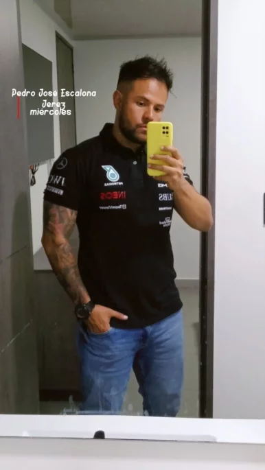 Photo of model @soypedrojose9