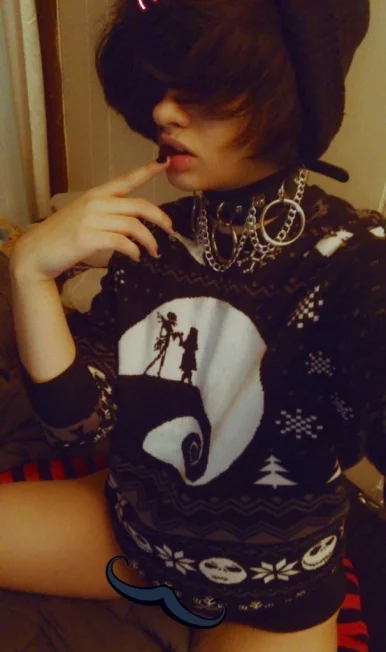 Photo of model @spookyboysage