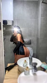 Photo of model @ssarabe1