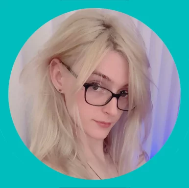 Photo of model @stardust_sigil