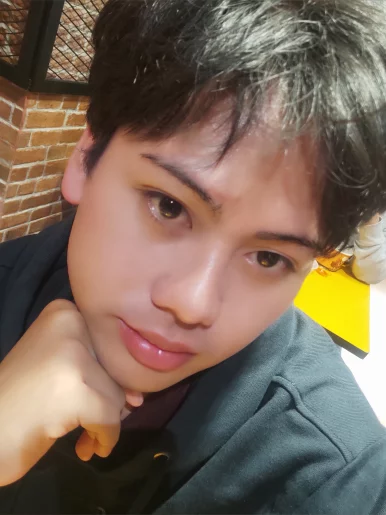 Photo of model @stobelylafa