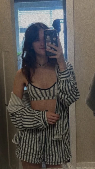 Photo of model @strawberry.chloe