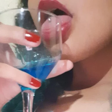 Photo of model @stupidwitchbitxh