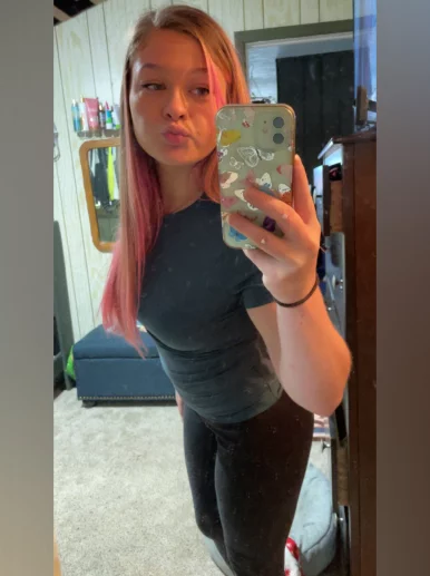 Photo of model @sunnybitt