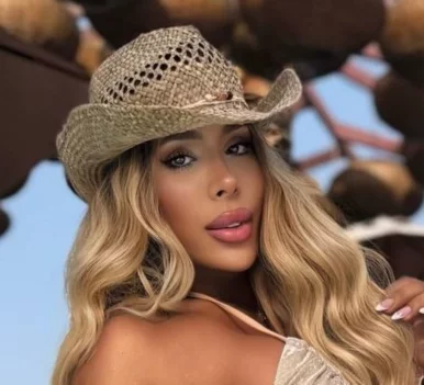 Photo of model @svalenciah