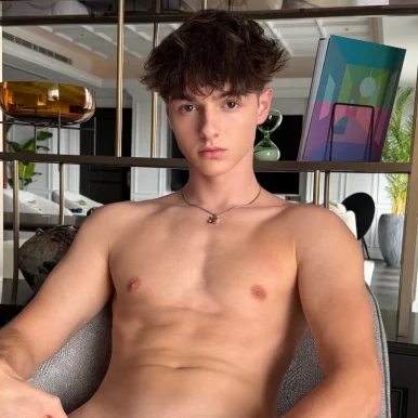 Photo of model @svandylove