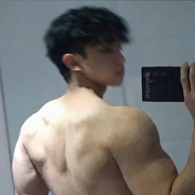 Photo of model @svrces