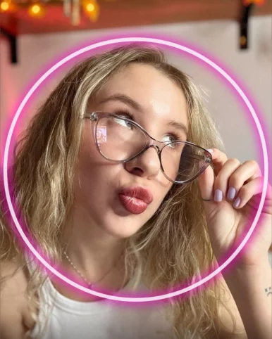 Photo of model @sweet_eva18yo