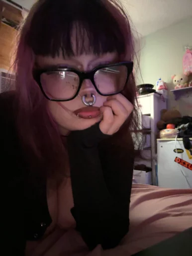 Photo of model @sweetchvrro