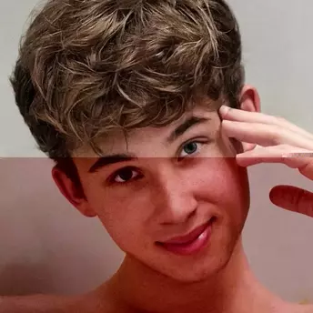 Photo of model @tallfitjake