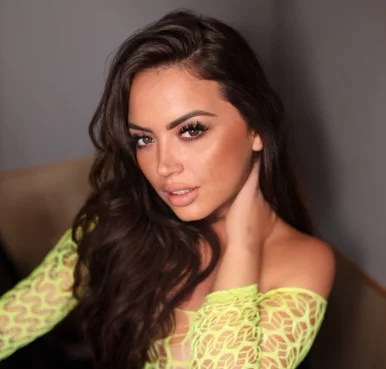 Photo of model @tamarababii