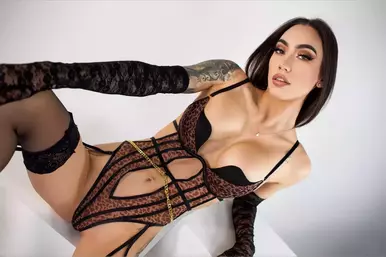 Photo of model @tara_green