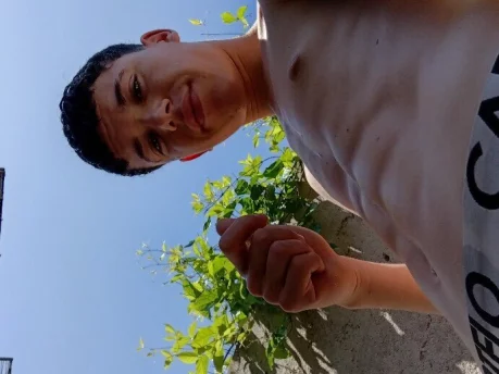 Photo of model @tavito3778