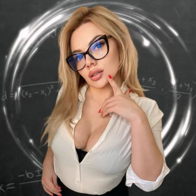 Photo of model @teach_me_amy