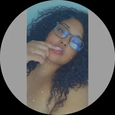 Photo of model @teatoosweet