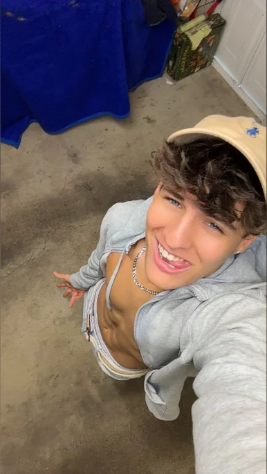 Photo of model @teen2006